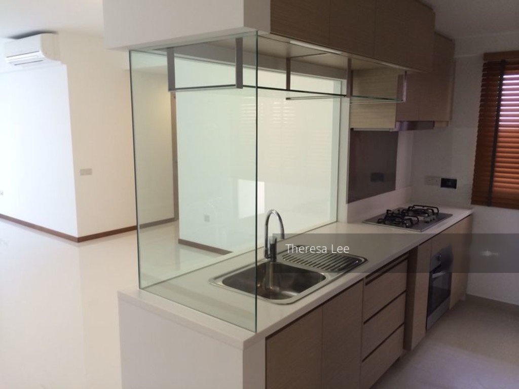 Waterfront Gold (D16), Condominium #182441182
